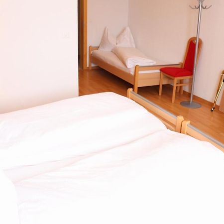 Hotel-Restaurant Ronalp Burchen ภายนอก รูปภาพ