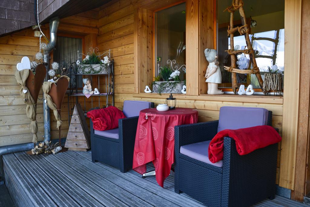 Hotel-Restaurant Ronalp Burchen ภายนอก รูปภาพ