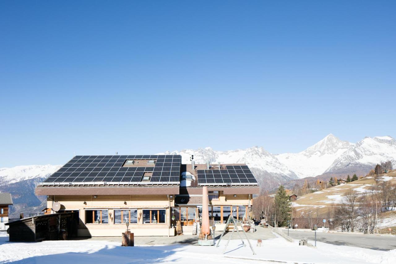 Hotel-Restaurant Ronalp Burchen ภายนอก รูปภาพ